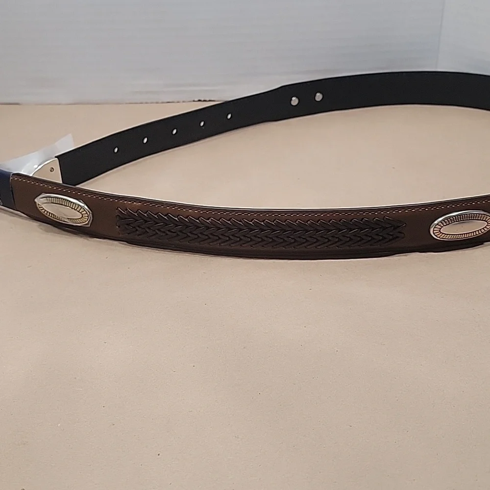 Saddlebred Tan Belt NEW with Tags, Size 36, Braided with Silver/Gold Medallions